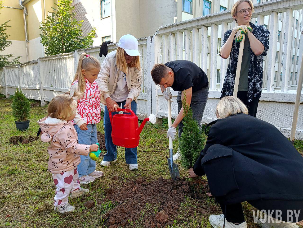 Администрация Витебской областной клинической больницы присоединились к акции «35 добрых дел»!