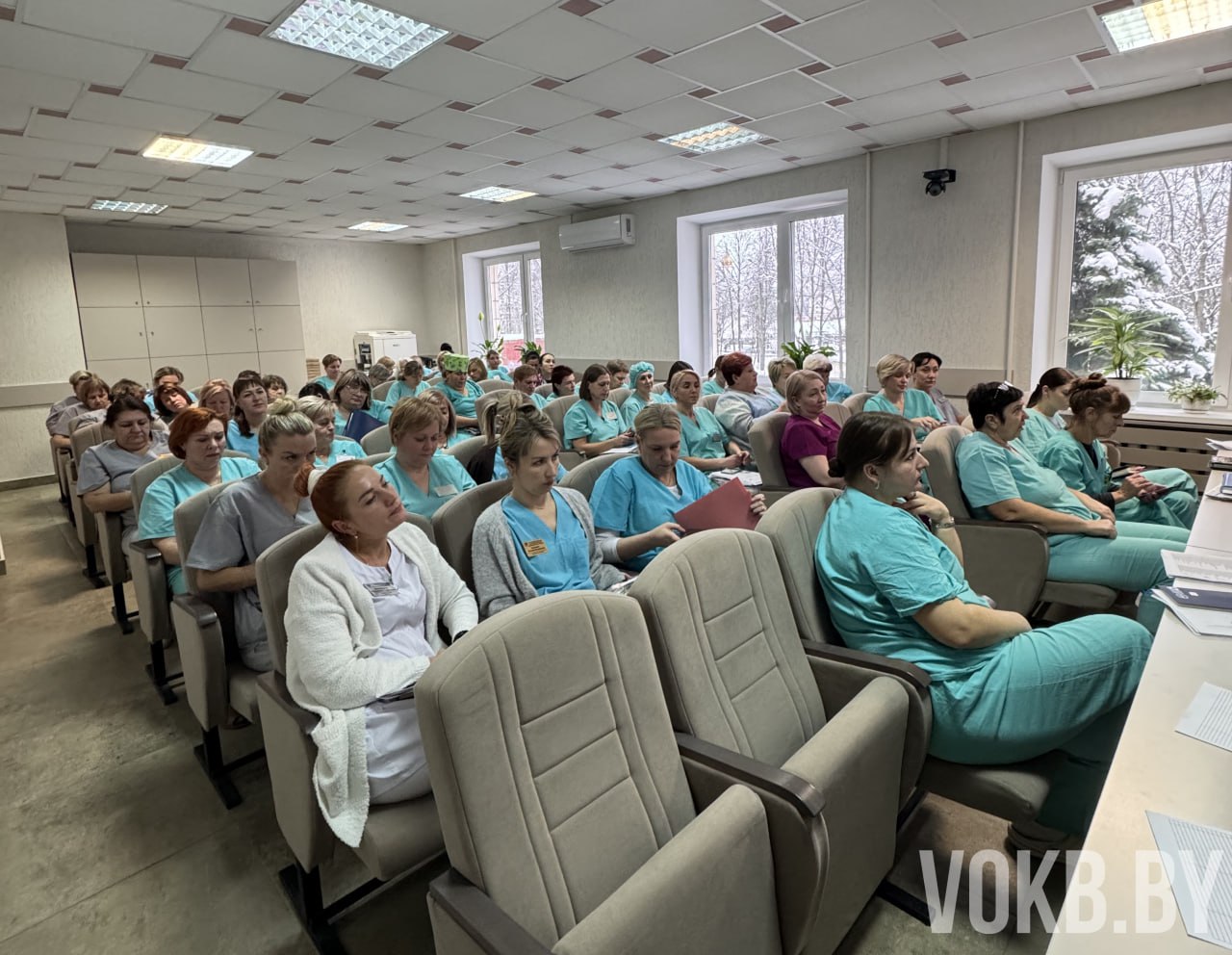 в рамках проведения республиканской профилактической акции "Неделя кибербезопасности"  в УЗ "ВОКБ"выступил старший оперуполномоченный отделения по наркоконтролю и противодействию торговле людьми криминальной милиции ОВД администрации Первомайского района.