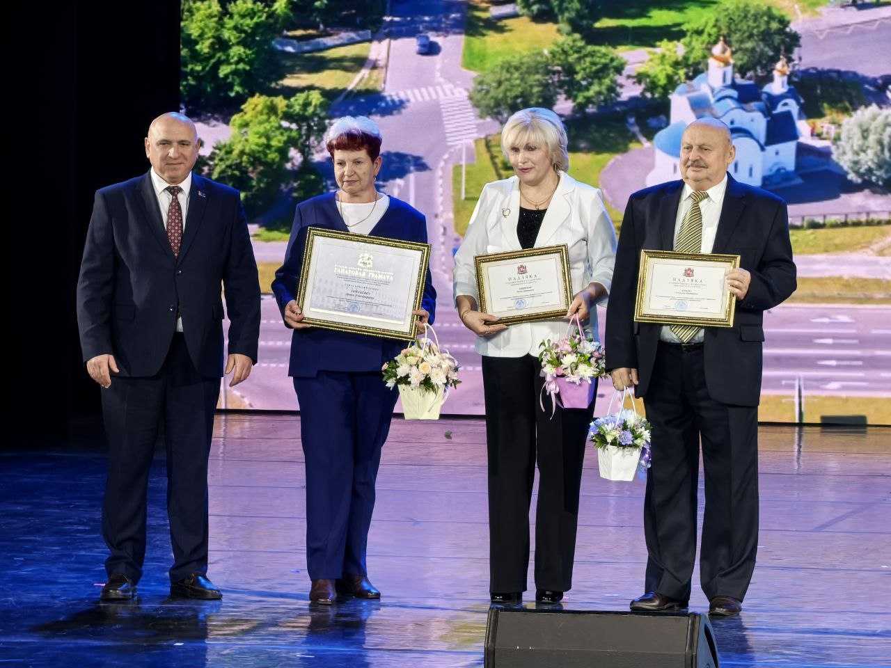 Торжественное мероприятие, посвященное 90-летию Витебской областной клинической больницы, проходит в эти минуты в Концертном зале «Витебск»