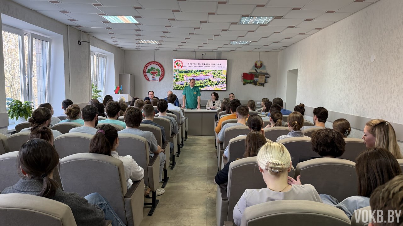  Диалог поколений: Ректоры ведущих медицинских вузов страны посетили УЗ «ВОКБ»